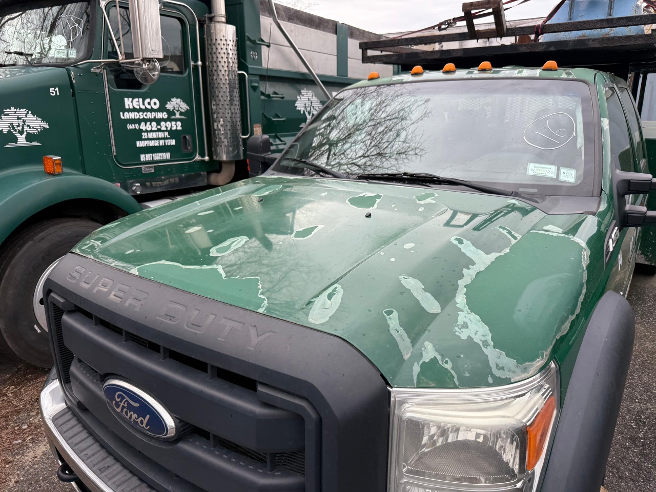 Ford F-450 Utility Truck, 2012 - 6.7L Power Stroke Diesel, Service Body, DRW, Auto, - Image 2
