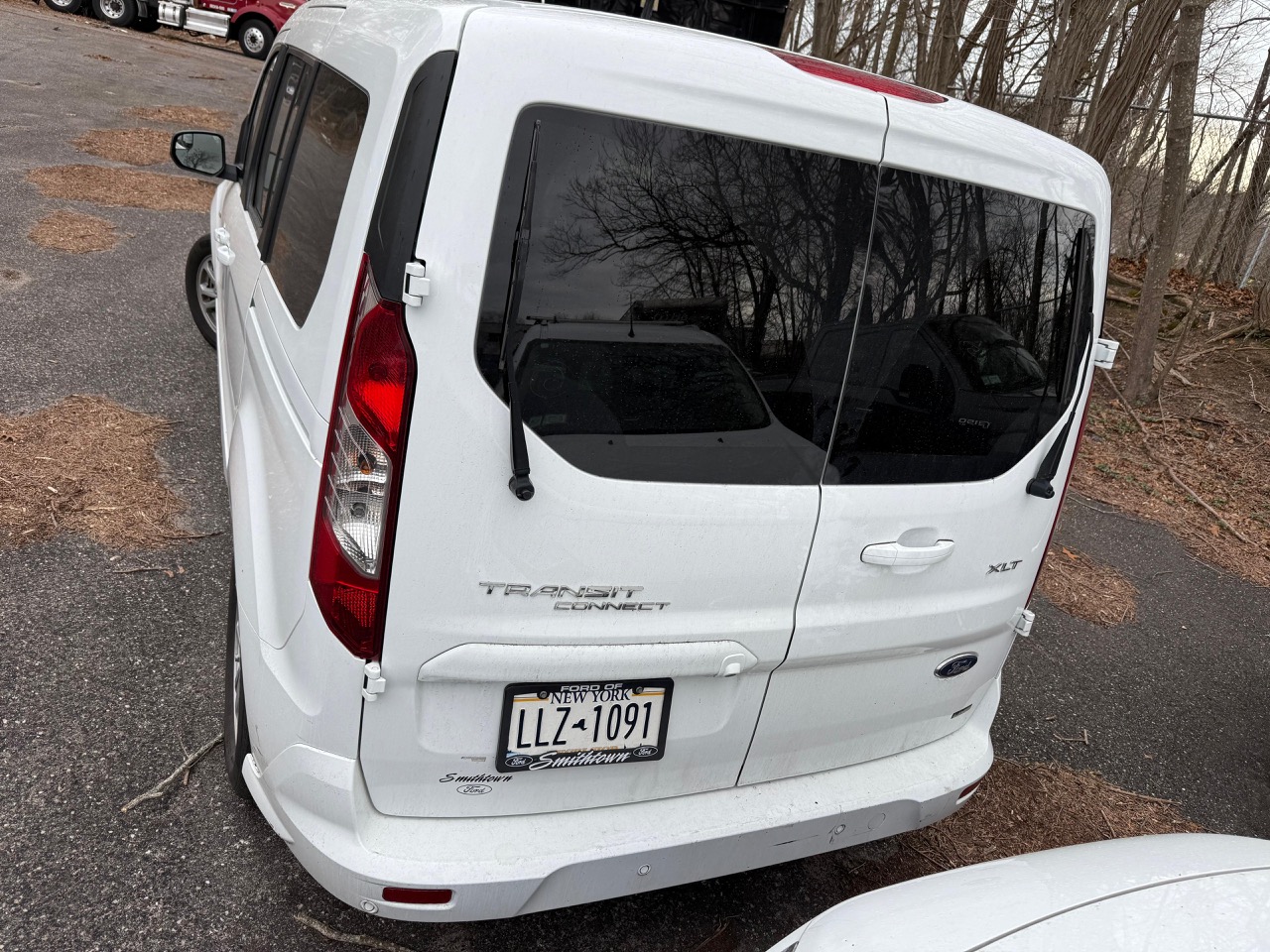 Ford Transit Connect Cargo Van, 2023 - 2.0L, LWB, Rear 180° Doors, Backup Camera - Image 5