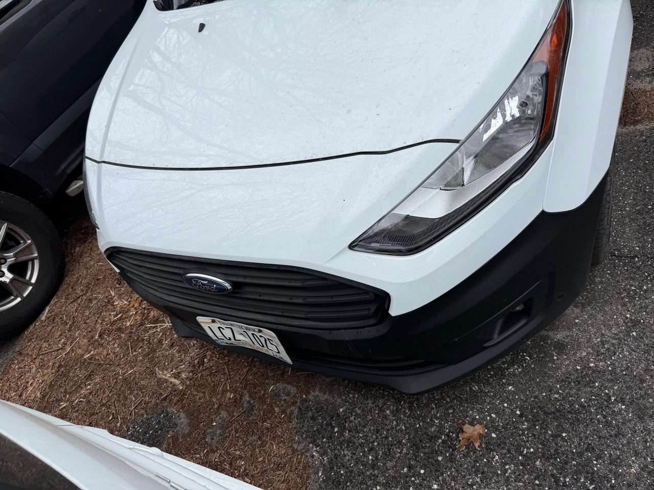 Ford Transit Connect Cargo Van, 2023 - LWB, 2.0L, Rear Cargo Doors, Backup Camera - Image 5