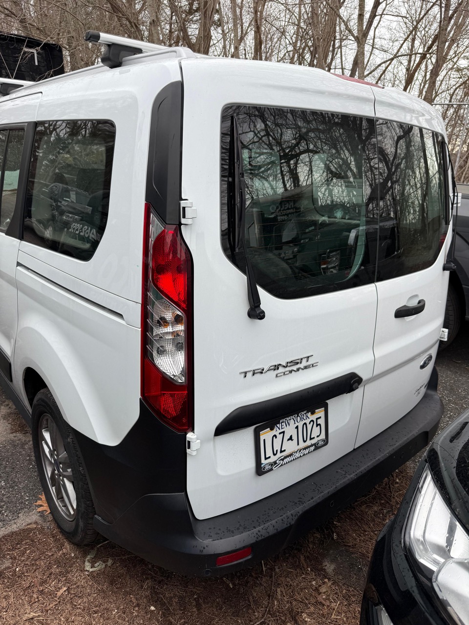Ford Transit Connect Cargo Van, 2023 - LWB, 2.0L, Rear Cargo Doors, Backup Camera - Image 13