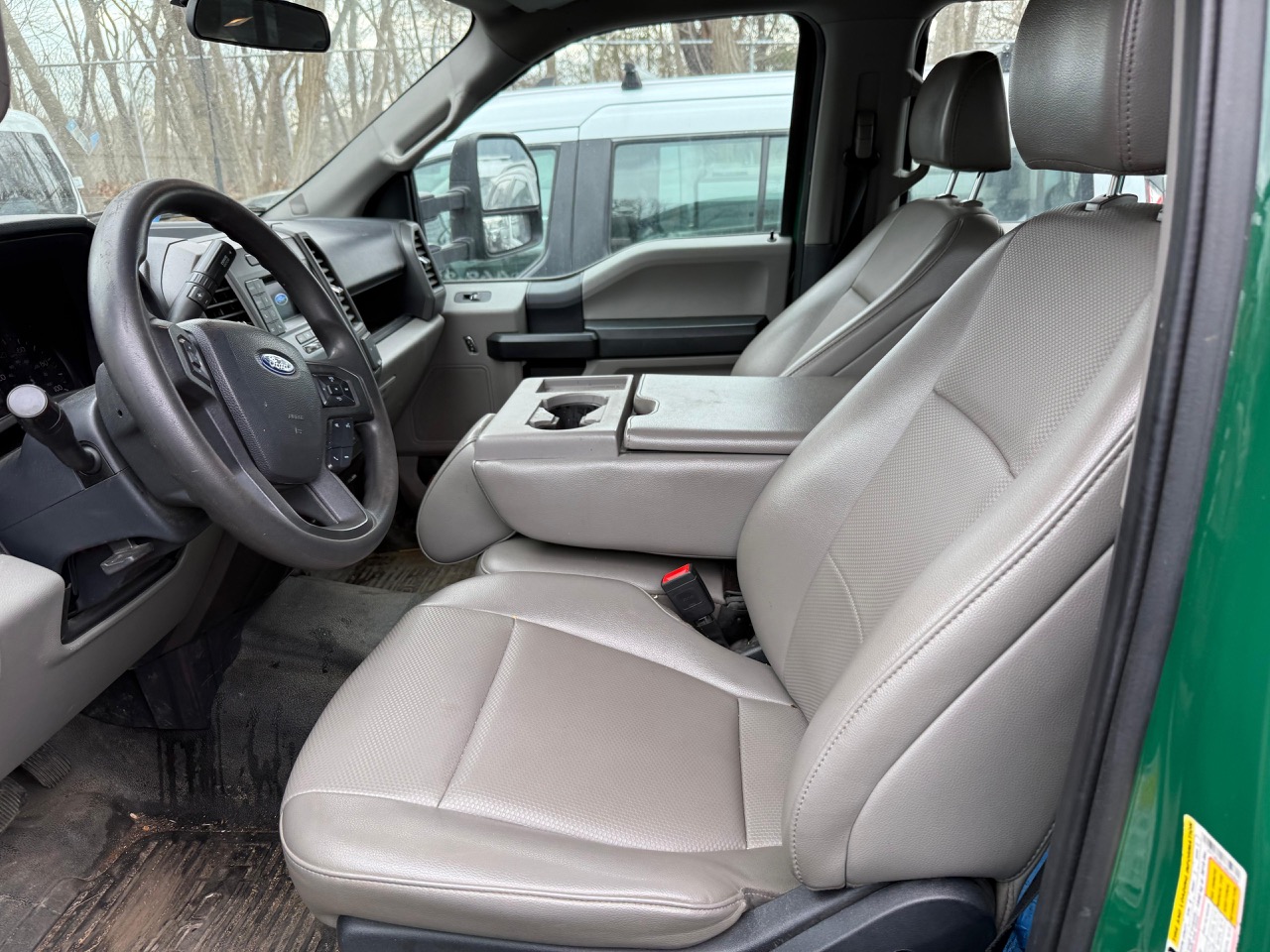Ford F-250 Super Duty Pickup, 2022 - 4x4, Crew Cab, Power Stroke Diesel - Image 19