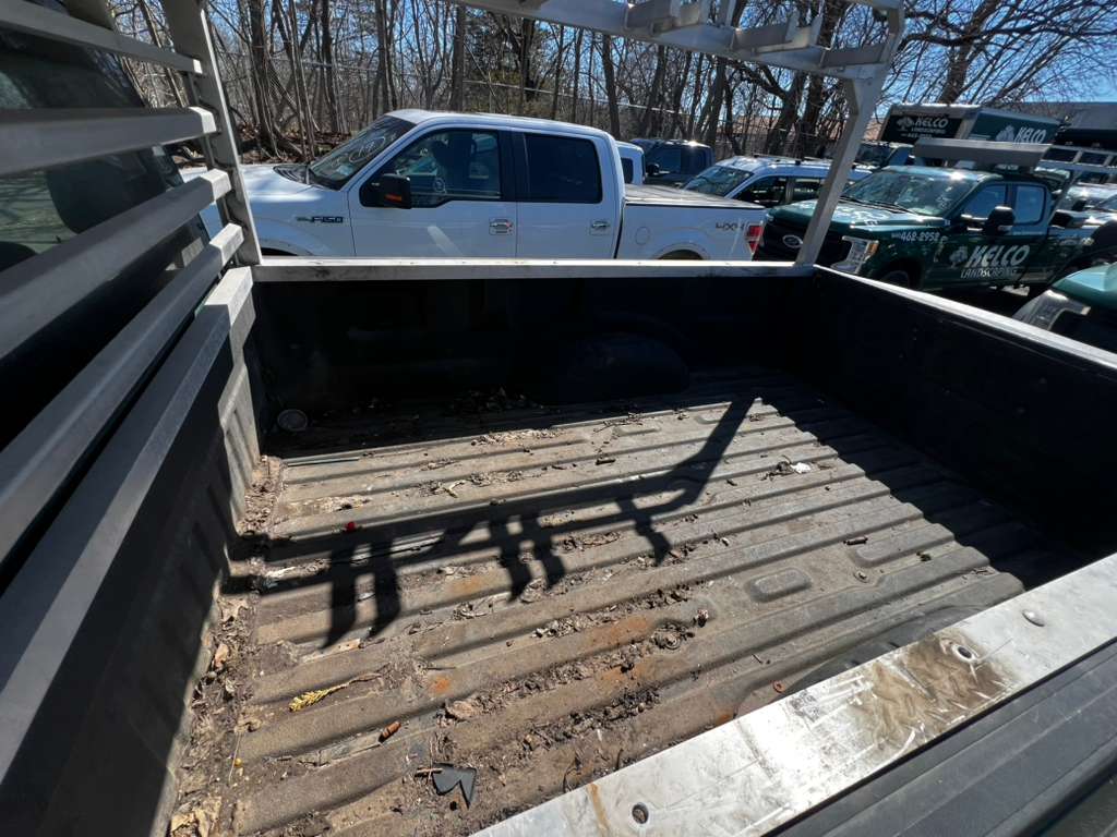 Ford F-250 Super Duty Pickup Truck, 2022 - 4x4, Crew Cab, Heavy-Duty Work Truck - Image 7