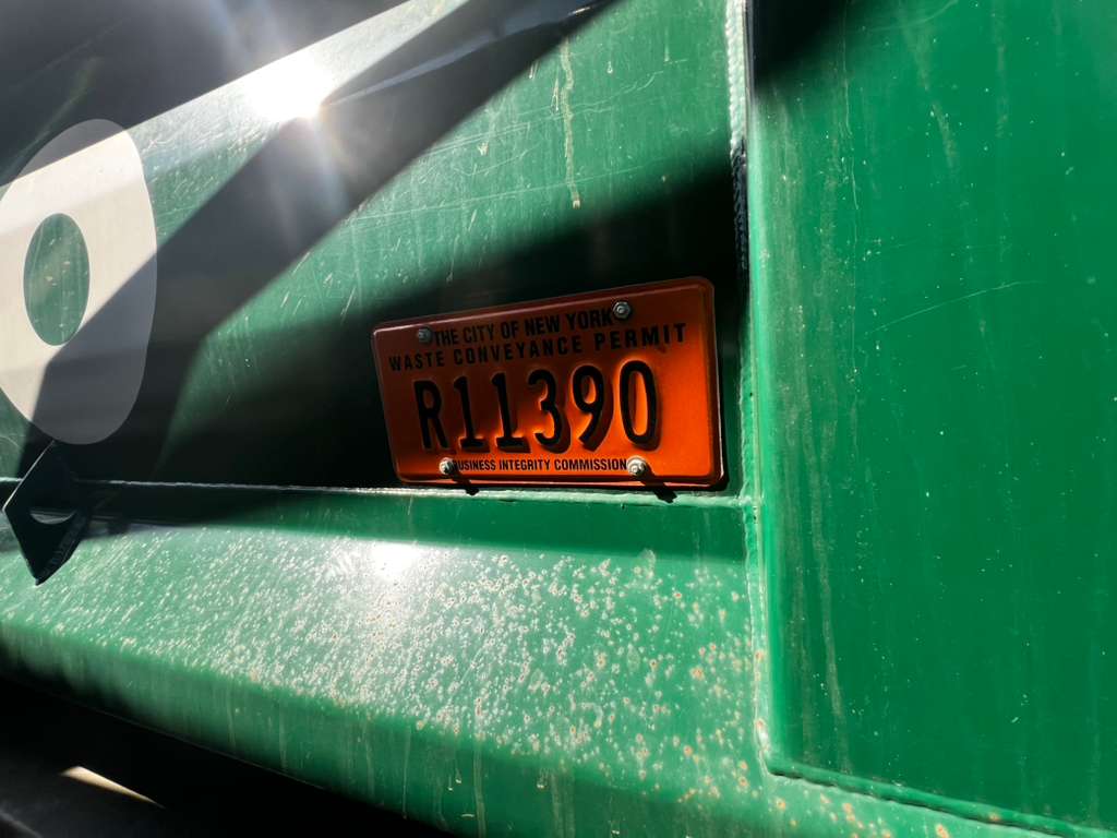 Kenworth T480 Dump Truck, 2023 - Tandem Axle, Heavy-Duty Work Truck - Image 16