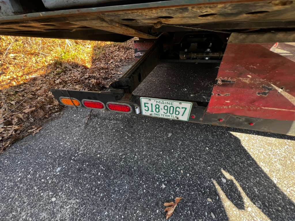 Kenworth T800 Dump Truck, 2011 - Heavy-Duty Tandem Axle - Image 13