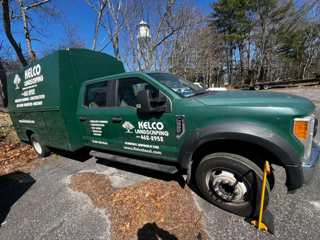Ford F-550 Commercial Landscape Truck, 2017 - w/ Landscaping Box – Stake Bed, Power Stroke Diesel, Automatic - Image 10