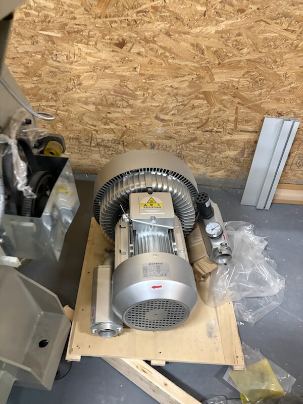 4' x 8' Grizzly G0932 CNC Router, 2025 - 4 HP HSD Spindle, 4th Axis Rotary, Vacuum Table - Image 4