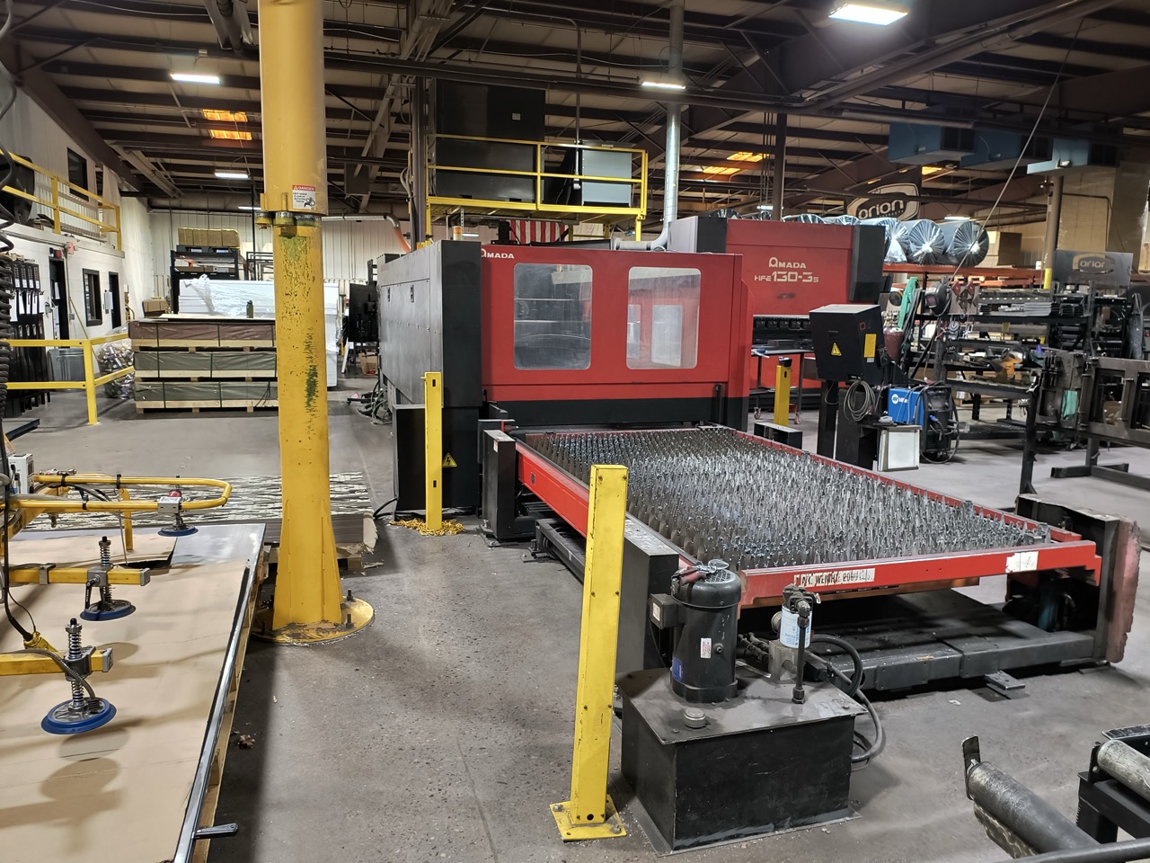 6,000 Watt 5' x 10' Amada FO3015NT CO2 Laser, 2008 - Shuttle Table, Dust Collector