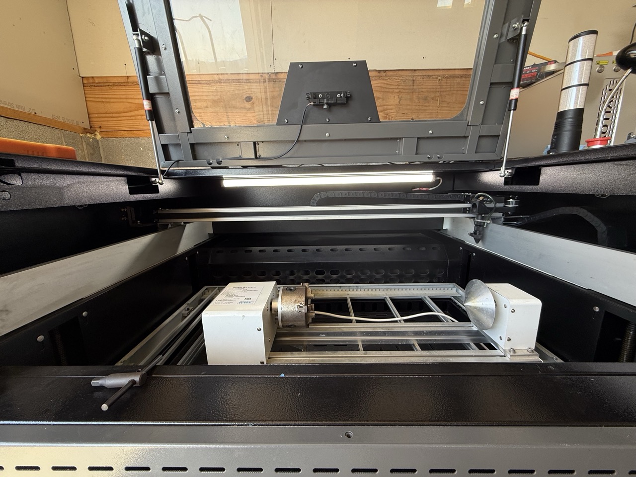 24" x 40" 100 Watt SA Laser Razor 2 CO2 Laser Engraving and Cutting Machine, 2023 - Image 5