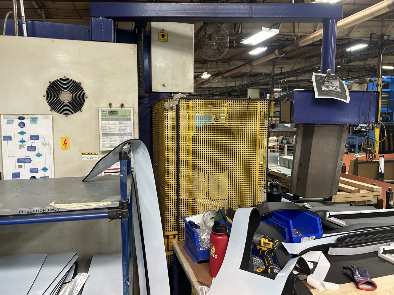 110 Ton x 10' Pullmax Ursviken Optima 100 3.1/2.55 CNC Press Brake, 1999 - In Good Running Condition, Misc Tooling Included - Image 5