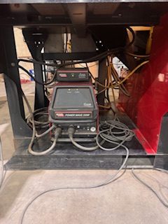 Lincoln Electric eCell Dual‑Zone Robotic MIG Weld Cell – Fanuc ArcMate Robot, Power Wave MIG, Fume Extraction (Approx. 2007) - Image 5