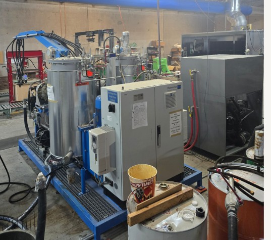 Hennecke HIGHLINE 650 Polyurethane Metering & Mixing System with MT 18-2 Mixhead, 2016 - Image 5